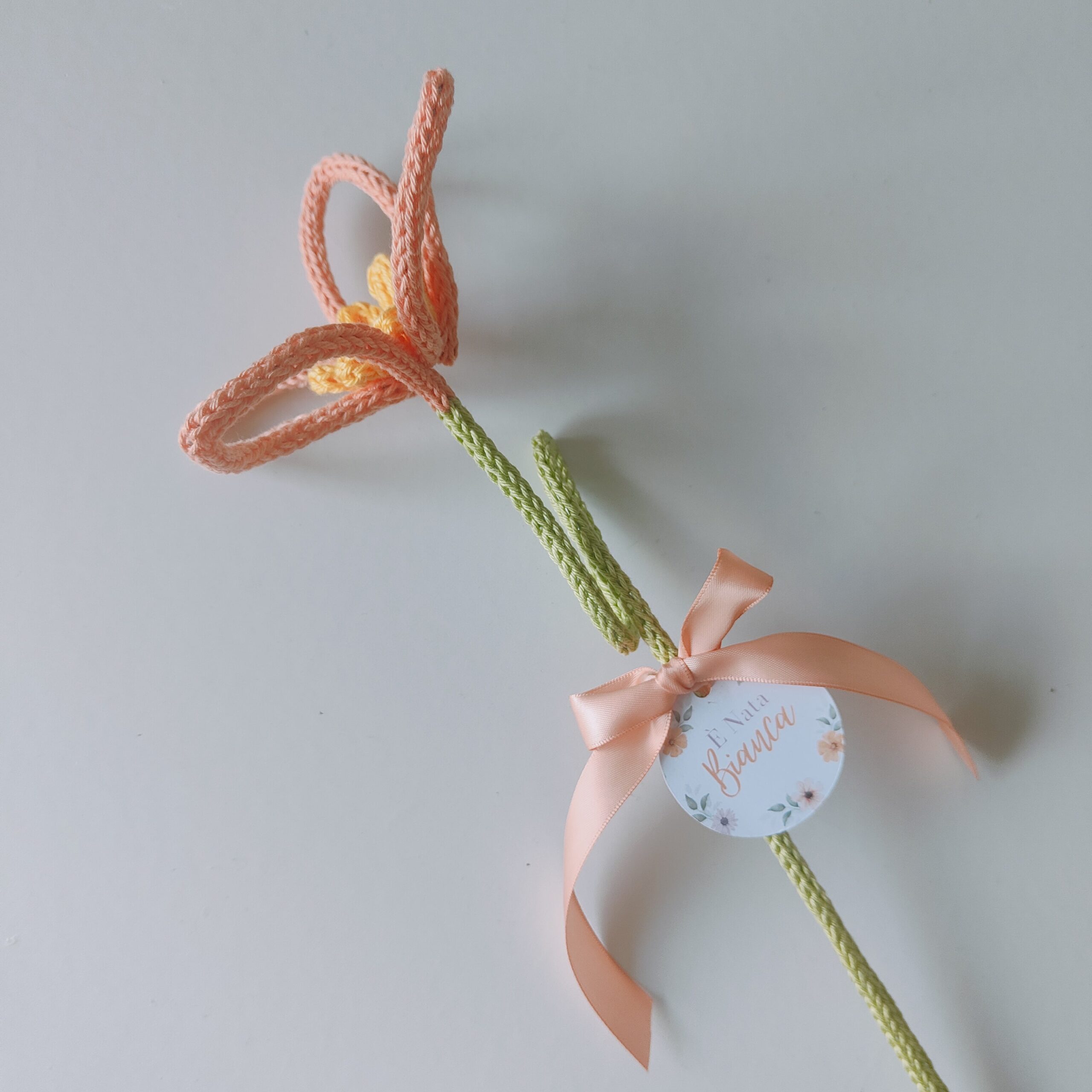 Bouquet floreale in tricotin artigianale personalizzato