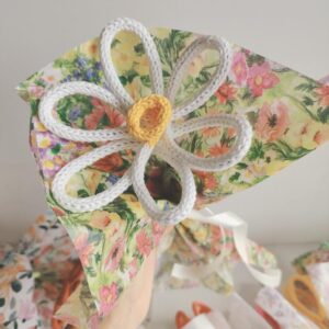 Bouquet floreale in tricotin artigianale personalizzato