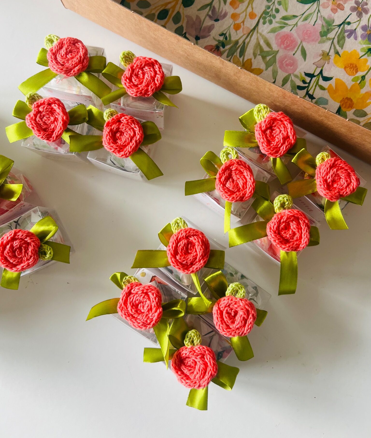 Scatolina porta confetti e calamita con rosellina - immagine 5