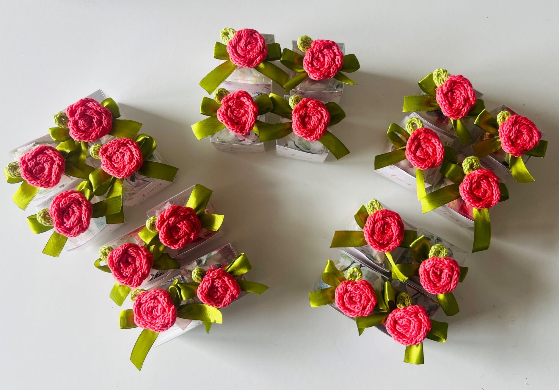Scatolina porta confetti e calamita con rosellina - immagine 2